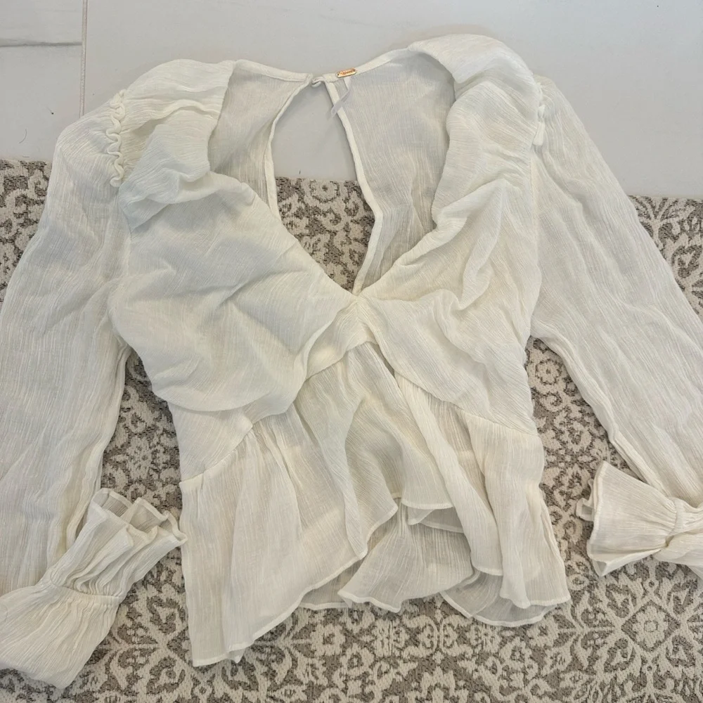 Free People White Ruffle V-Neck Peplum Blouse